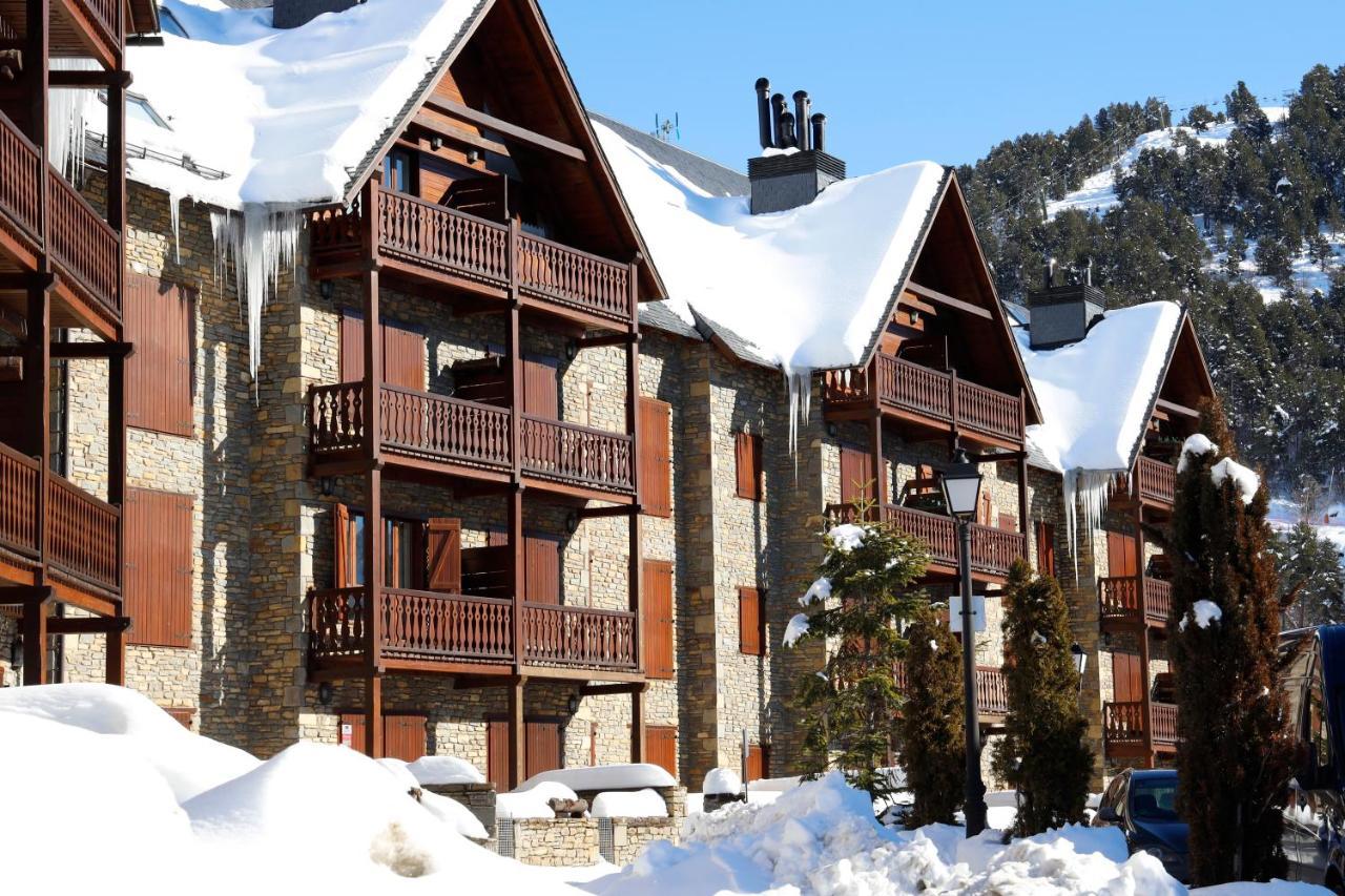 Apartarent La Pleta Y Nin Cota 1700 Baqueira Beret Luaran gambar