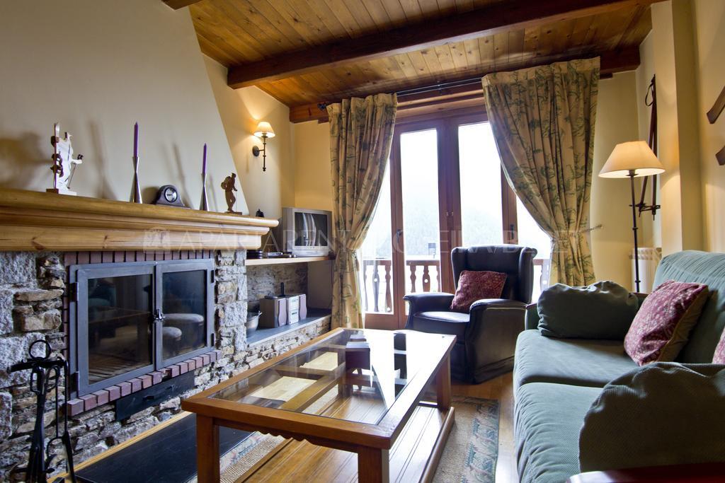 Apartarent La Pleta Y Nin Cota 1700 Baqueira Beret Luaran gambar